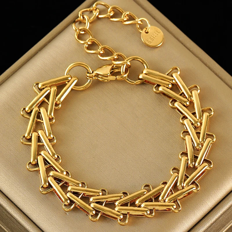 EILIECK Gold Geometric Chain Bracelet