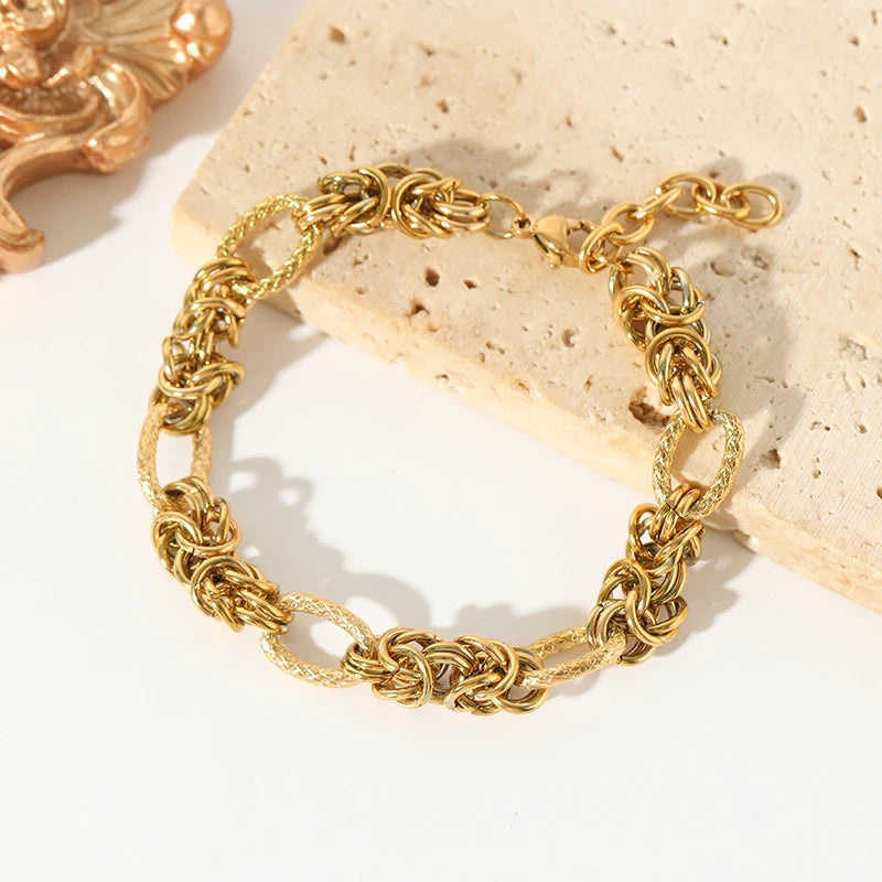 EILIECK Twisted Gold Bracelet
