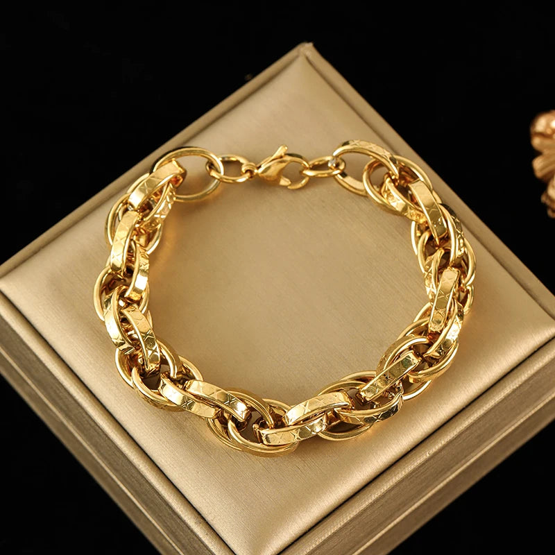 EILIECK Gold Geometric Chain Bracelet